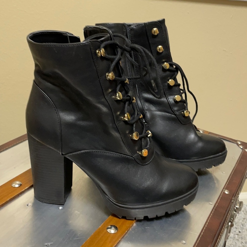 Pupper Combat Boot
